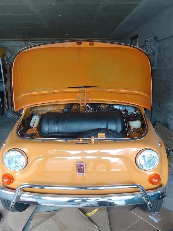 Gelb Gebraucht 1968 Fiat 500 Kleinwagen | 8.250 € - Bild 1/4