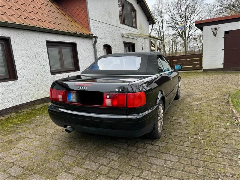 Second-hand Audi 80 125 CP (91 kW) 1996 Cabrio