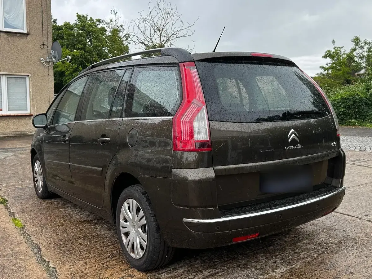 Gebraucht Citroën C4 120 PS (88 kW) 2011 Braun Van / Kleinbus