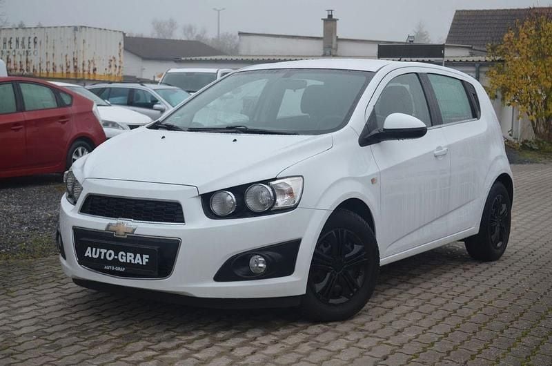 Gebraucht Chevrolet Aveo LTZ 116 PS (85 kW) 2013 Weiß Limousine
