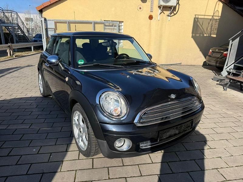 Second-hand Mini ONE 95 CP (69 kW) 2008 Negru Hatchback