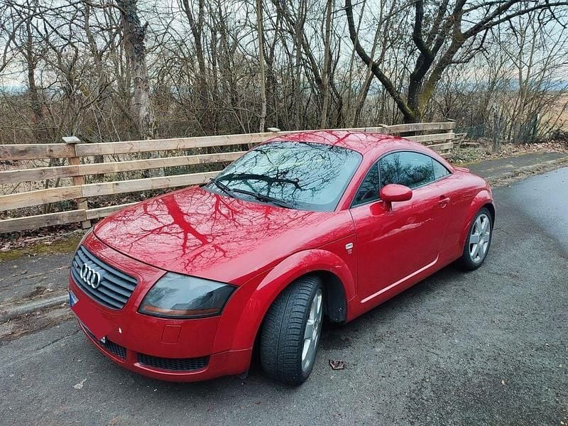 Gebraucht Audi TT Sport 179 PS (131 kW) 2000 Rot Coupé