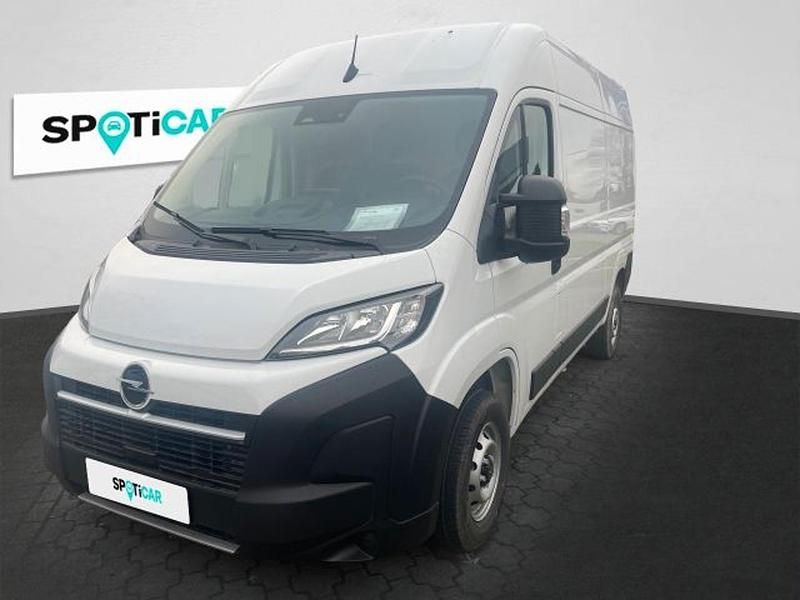 Gebraucht Opel Movano 140 PS (102 kW) 2024 Weiß Van