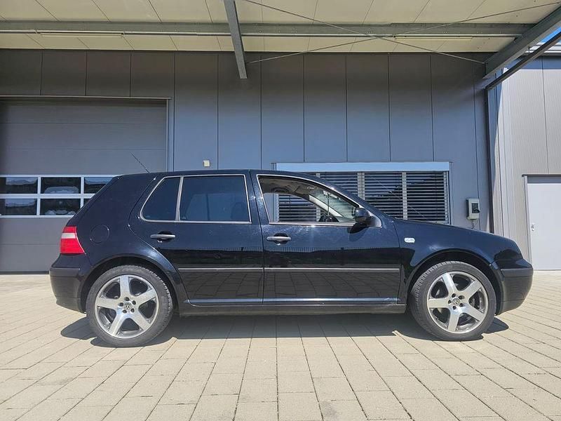 Gebraucht VW Golf IV Pacific 101 PS (74 kW) 2002 Schwarz Limousine