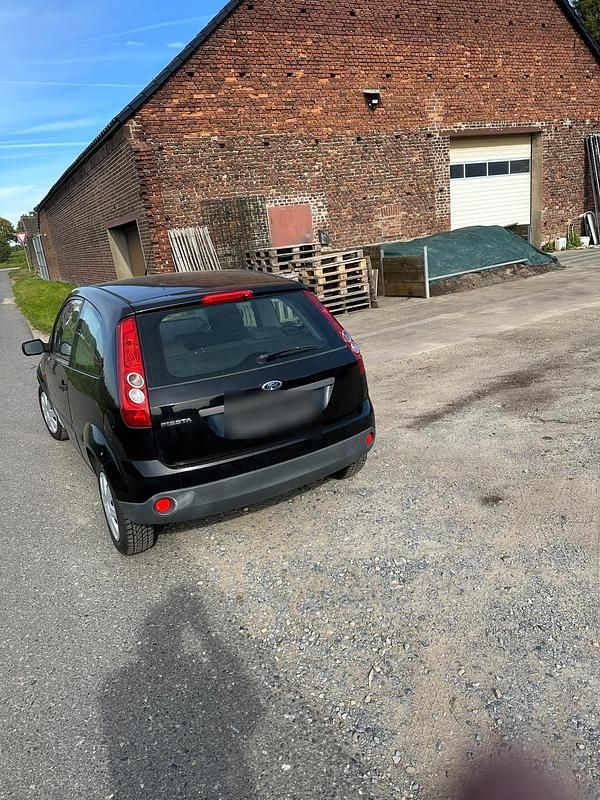 Gebraucht Ford Fiesta 60 PS (44 kW) 2006 Schwarz Kleinwagen