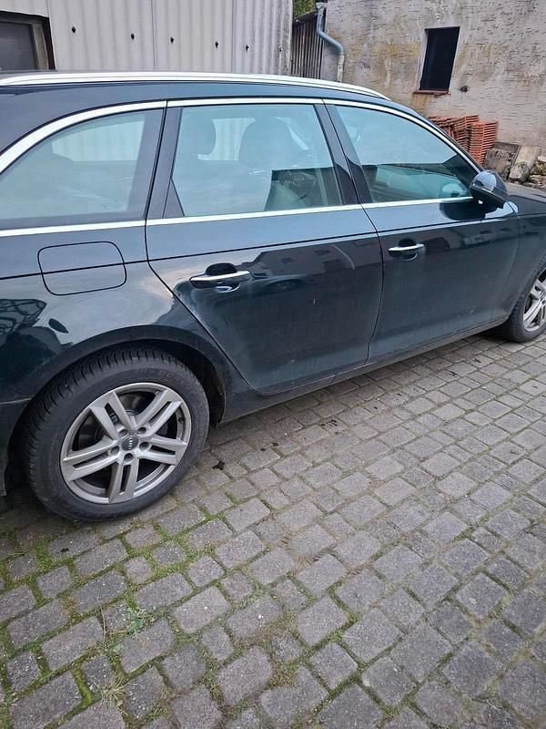 Gebraucht Audi A4 190 PS (139 kW) 2017 Schwarz Kombi