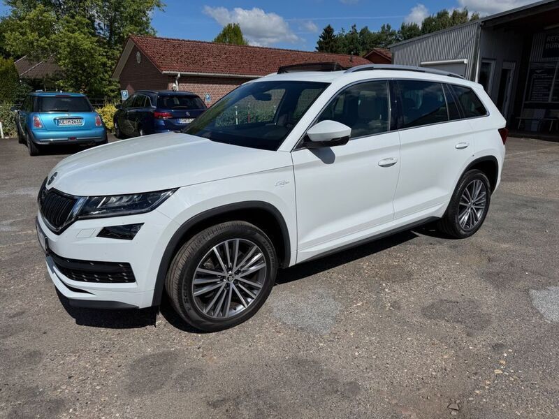 Weiß Gebraucht 2020 Skoda Kodiaq LAURIN & KLEMENT SUV | 30.900 € (Guter Preis) - Bild 1/4