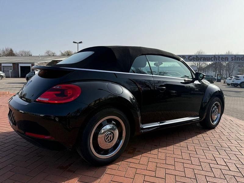Gebraucht VW Beetle Cabriolet Design 105 PS (77 kW) 2014 Schwarz Cabrio