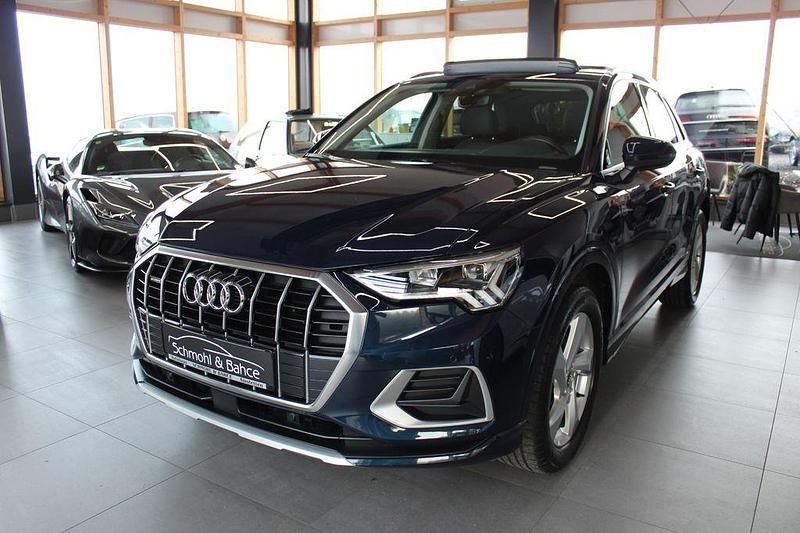 Blau Gebraucht 2019 Audi Q3 Advanced SUV | 29.990 € (Fairer Preis) - Bild 1/4
