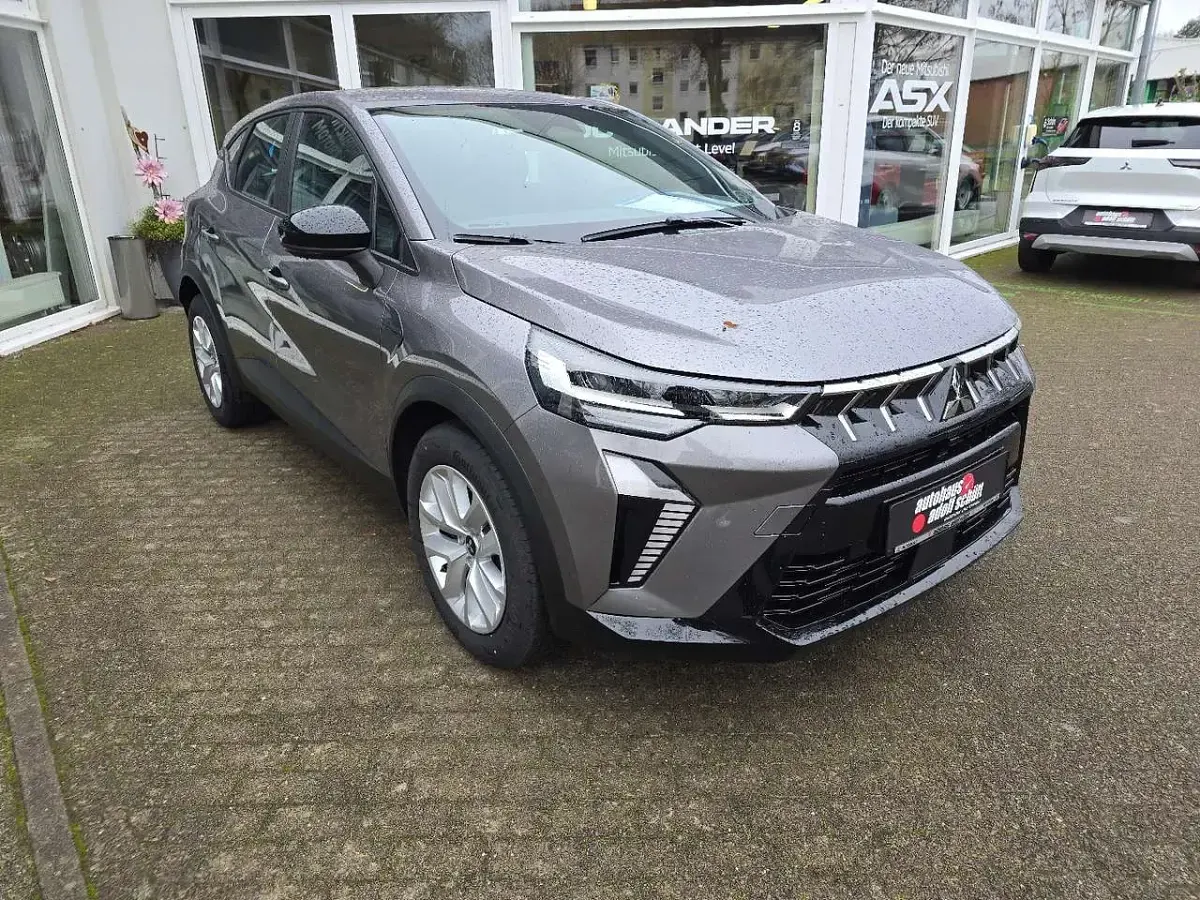Neu Mitsubishi ASX Basis 91 PS (66 kW) 2025 Anthrazitgrau SUV