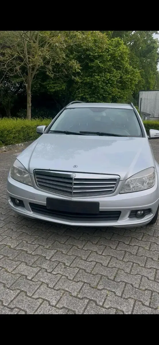 Gebraucht Mercedes C200 Classic 136 PS (100 kW) 2008 Silber Kombi