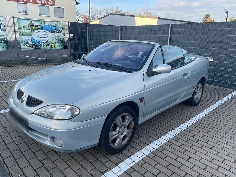 Gebraucht Renault Mégane Cabriolet 140 PS (102 kW) 2000 Grau Cabrio