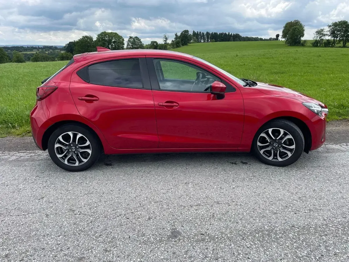 Gebraucht Mazda 2 Kizoku 90 PS (66 kW) 2018 Schwarz Limousine