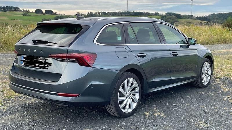 Gebraucht Skoda Octavia 150 PS (110 kW) 2020 Grau Limousine