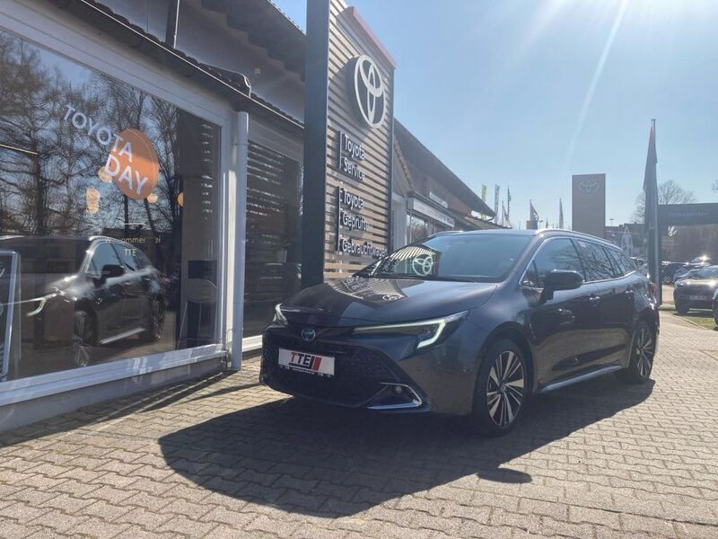 Grau Neu 2025 Toyota Corolla Kombi | 35.900 € - Bild 1/4