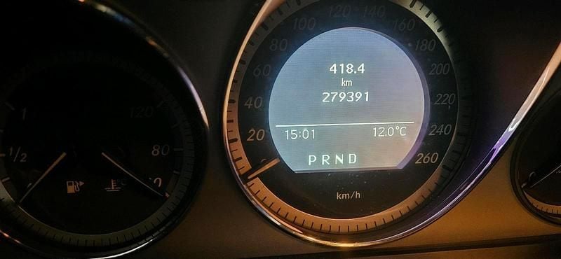 Gebraucht Mercedes GLK220 170 PS (125 kW) 2011 Schwarz SUV