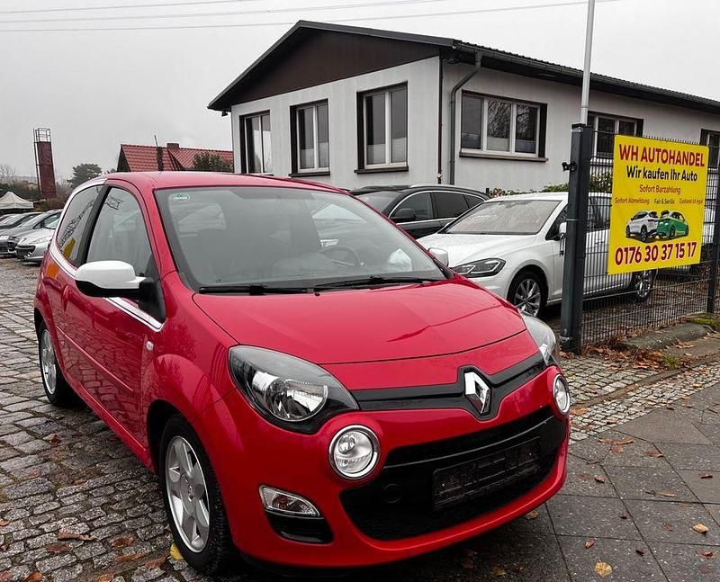 Rot Gebraucht 2012 Renault Twingo Dynamique Kleinwagen | 5.700 € (Teuer) - Bild 1/4