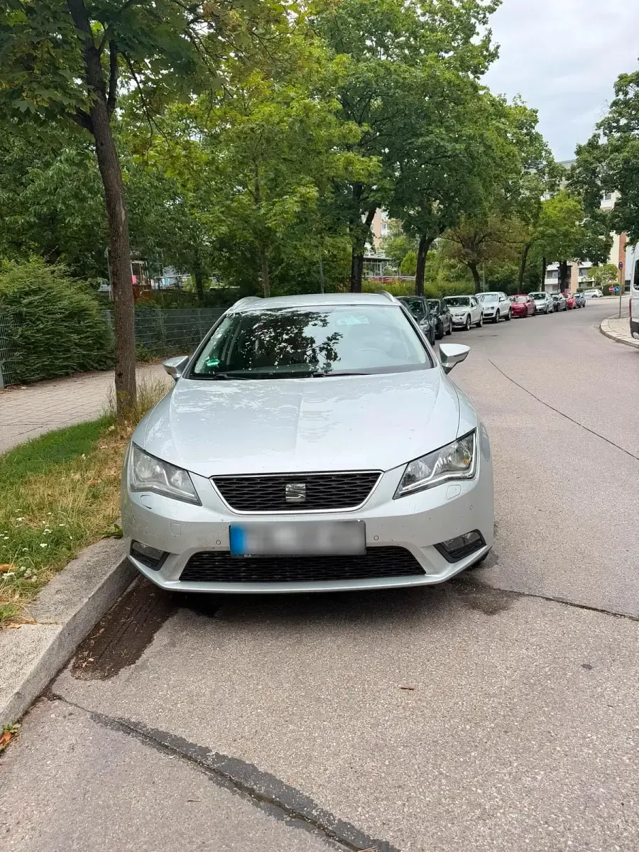 Gebraucht Seat Leon 105 PS (77 kW) 2014 Silber Kombi
