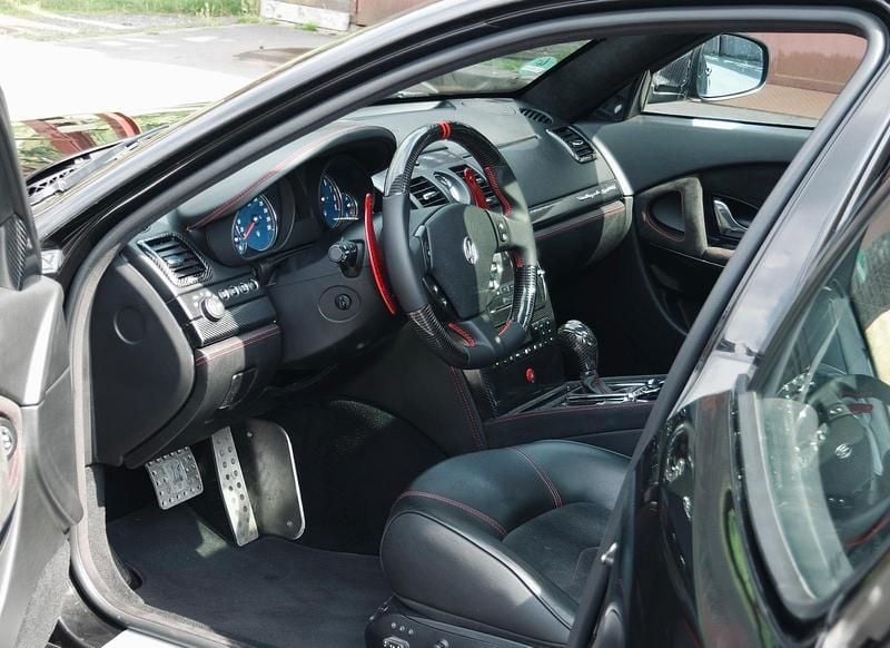 Schwarz Gebraucht 2009 Maserati Quattroporte Limousine | 42.800 € - Bild 1/4