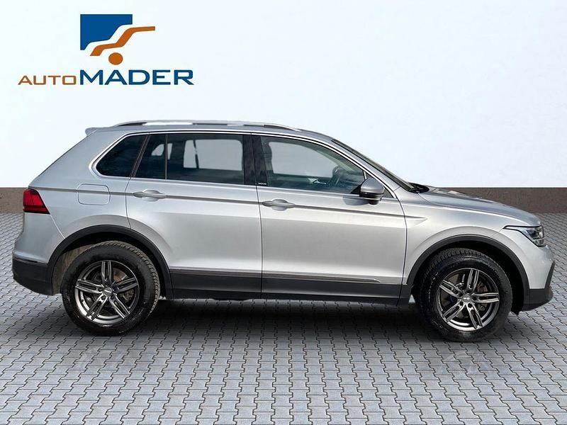 Gebraucht VW Tiguan Move 200 PS (147 kW) 2024 Silber SUV