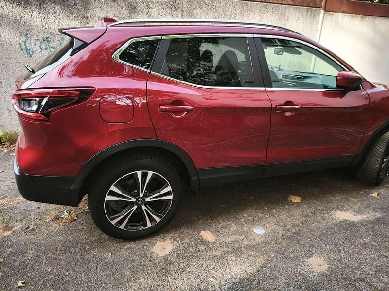 Rot Gebraucht 2019 Nissan Qashqai N-Way SUV | 13.500 € (Guter Preis) - Bild 1/4