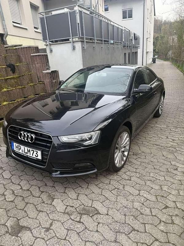 Second-hand Audi A5 211 CP (155 kW) 2012 Negru Coupe