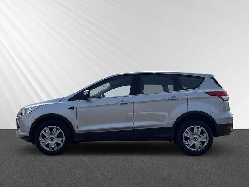 Usado Ford Kuga Trend 150 HP (110 kW) 2013 Prateado SUV
