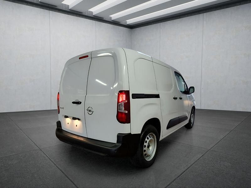 Gebraucht Opel Combo-e Life 100 kW (136 PS) 2024 Weiß Limousine