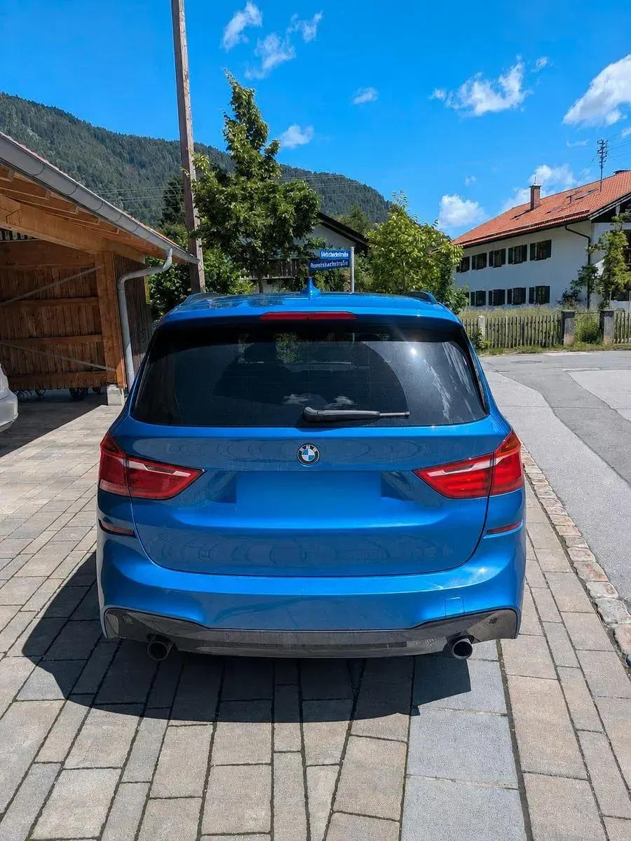 Gebraucht BMW 220 Gran Tourer M Sport 192 PS (141 kW) 2016 Blau Van / Kleinbus