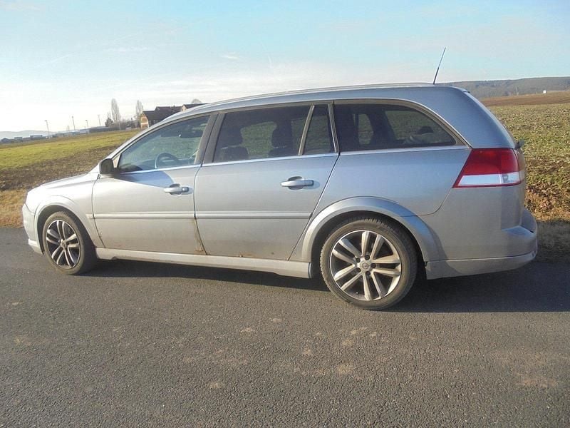 Gebraucht Opel Vectra 230 PS (169 kW) 2005 Kombi