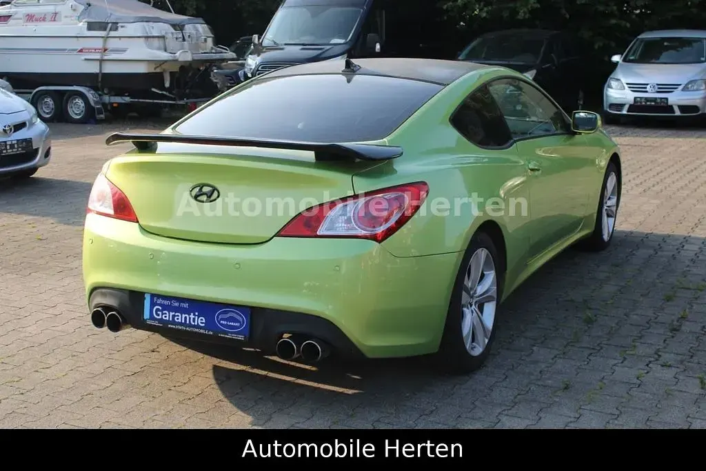 Gebraucht Hyundai Genesis Turbo 213 PS (156 kW) 2010 Grün Coupé