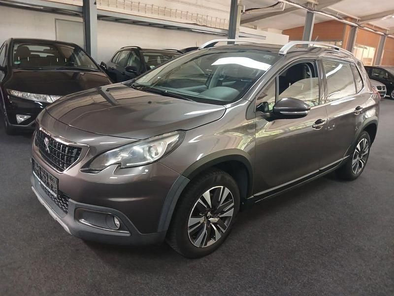 Gris platinium Gebraucht 2016 Peugeot 2008 Allure SUV | 8.290 € (Fairer Preis) - Bild 1/4