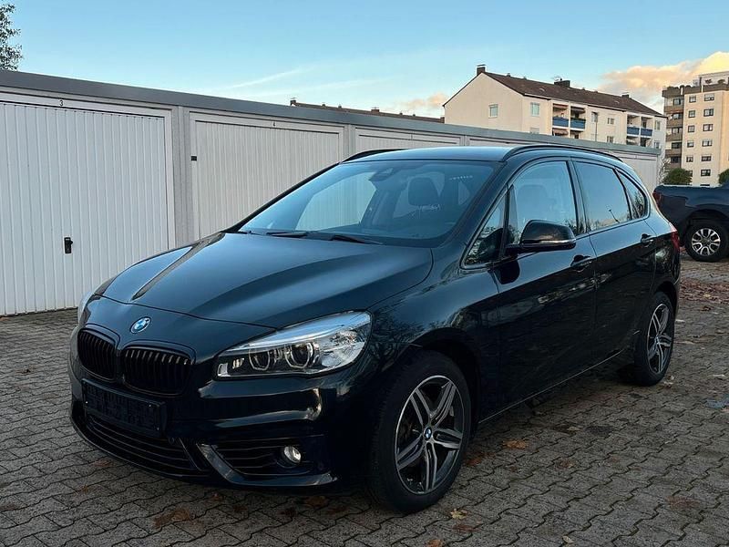 Schwarz Gebraucht 2014 BMW 218 Active Tourer Sport Line Van / Kleinbus | 9.500 € (Fairer Preis) - Bild 1/4