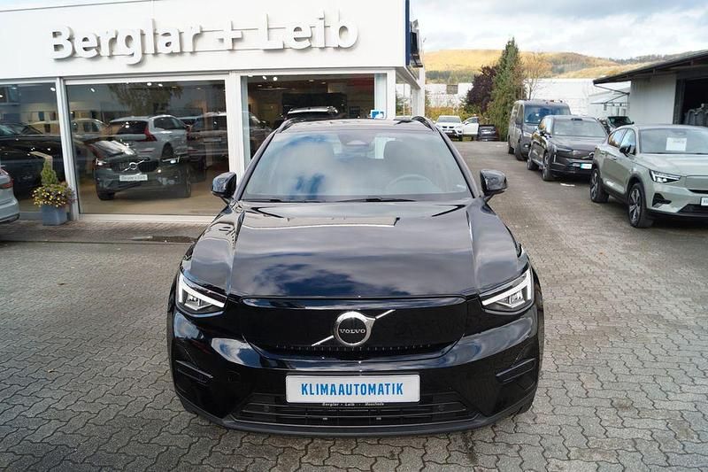 Schwarz Gebraucht 2022 Volvo XC40 Plus SUV | 29.990 € (Guter Preis) - Bild 1/4