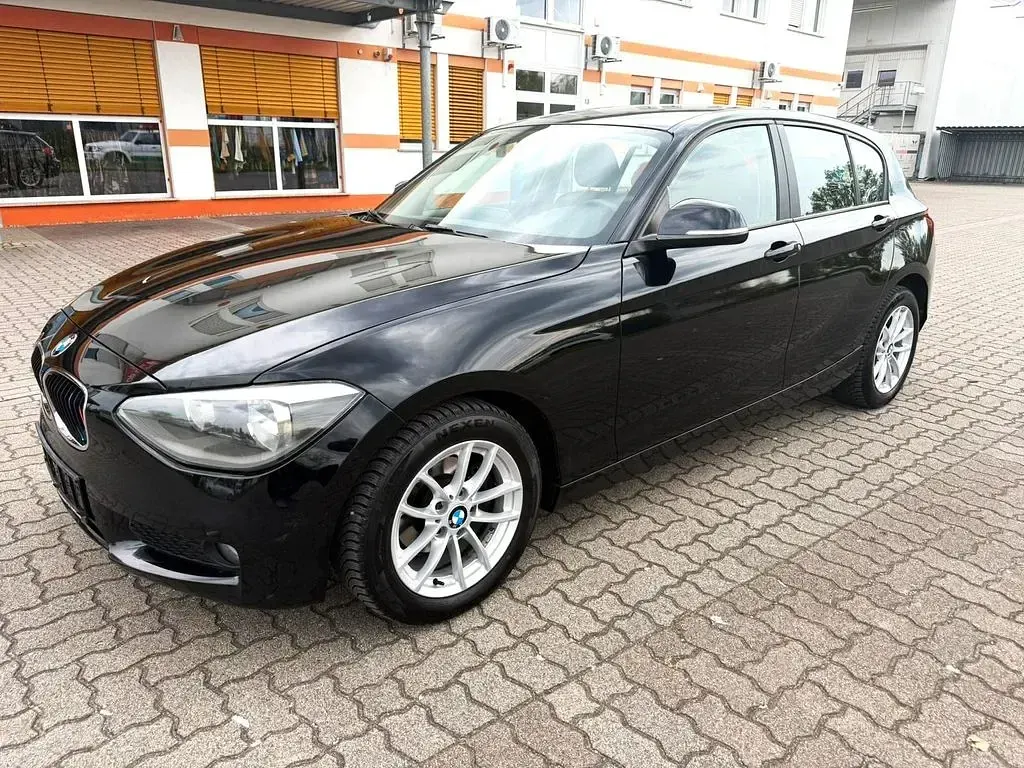 Gebraucht BMW 116 136 PS (100 kW) 2013 Schwarz Kleinwagen