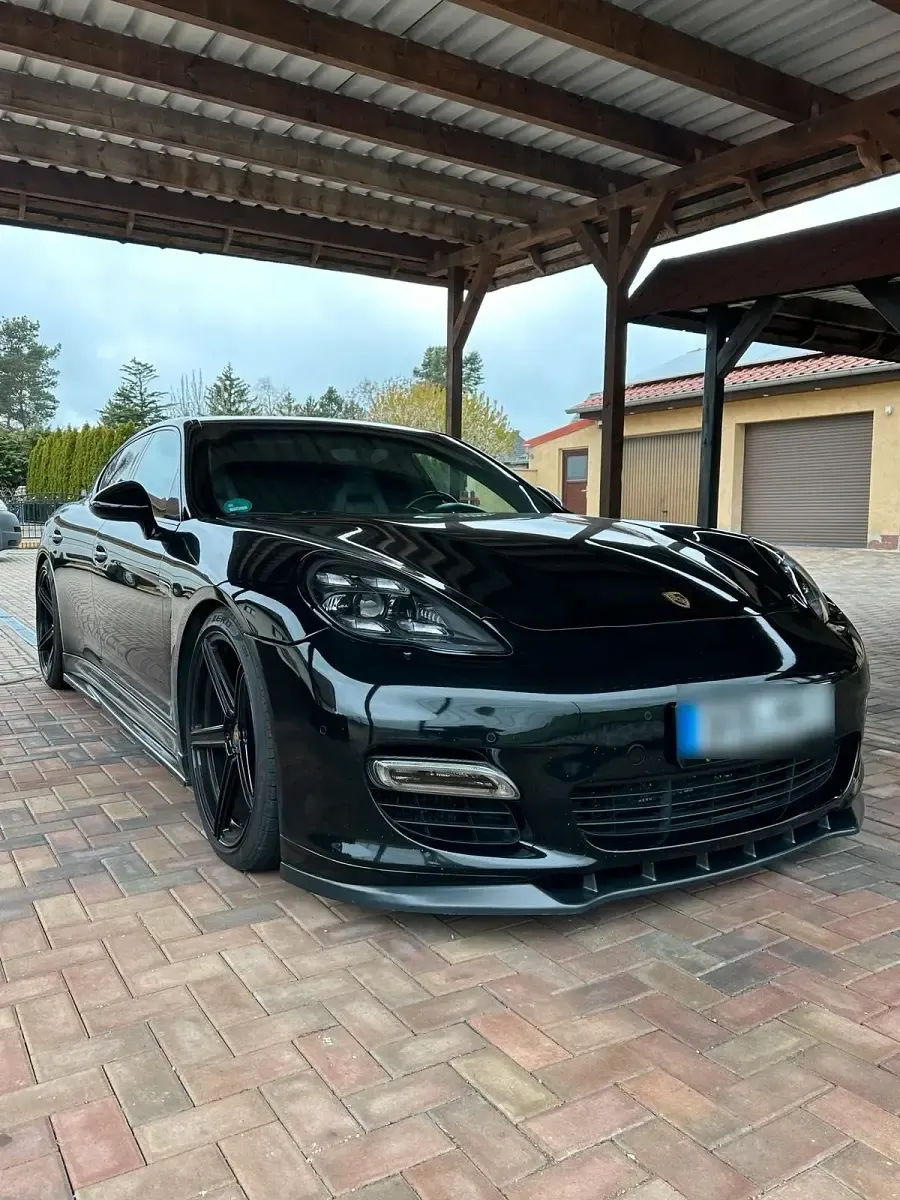 Gebraucht Porsche Panamera Turbo 500 PS (367 kW) 2010 Schwarz Kleinwagen