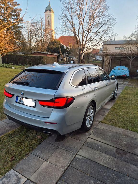 Gebraucht BMW 530 286 PS (210 kW) 2021 Silber Kombi