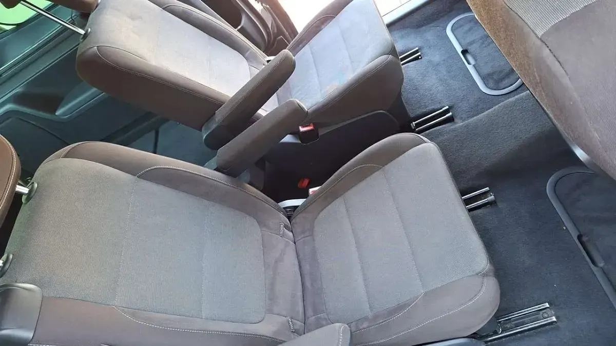 Gebraucht VW Sharan Comfortline 140 PS (102 kW) 2011 Schwarz Van / Kleinbus
