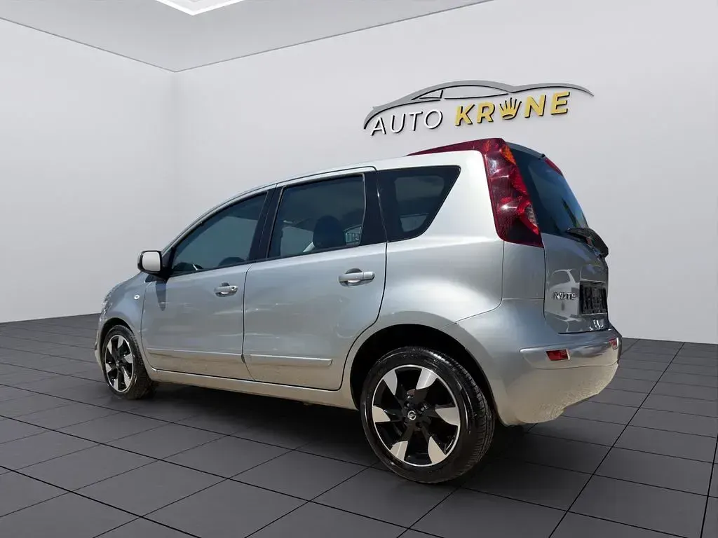 Gebraucht Nissan Note I-Way 88 PS (64 kW) 2013 Silber Kleinwagen