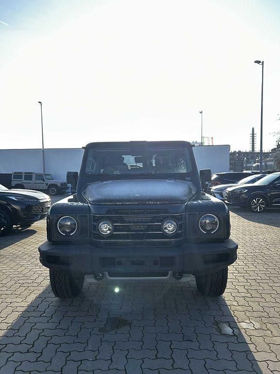 Neu Ineos Grenadier 249 PS (183 kW) 2026 Grau SUV