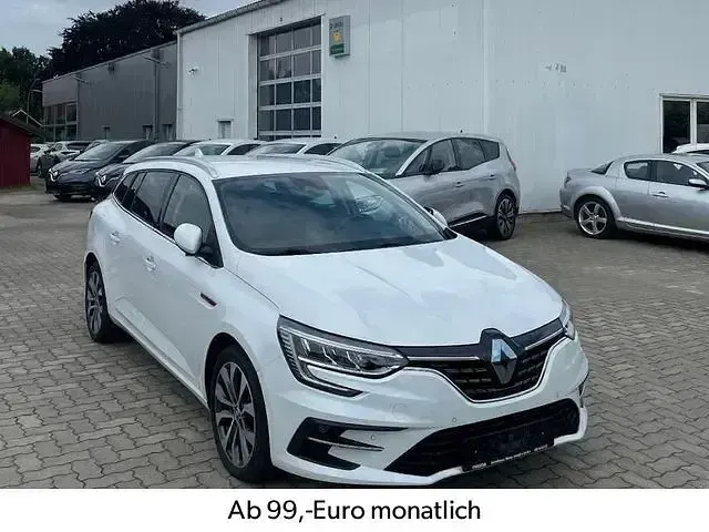 Gebraucht Renault Mégane II Intens 116 PS (85 kW) 2022 Weiss Limousine