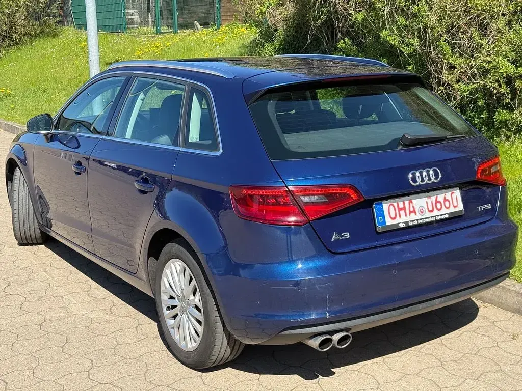 Second-hand Audi A3 Ambiente 122 CP (89 kW) 2013 Albastru Berlinǎ