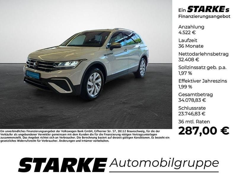 Schwarz (deep black perleffekt) Gebraucht 2023 VW Tiguan Allspace Life SUV | 36.930 € (Guter Preis) - Bild 1/4