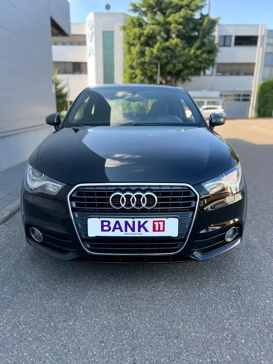 Gebraucht Audi A1 Ambition 122 PS (89 kW) 2013 Schwarz Kleinwagen