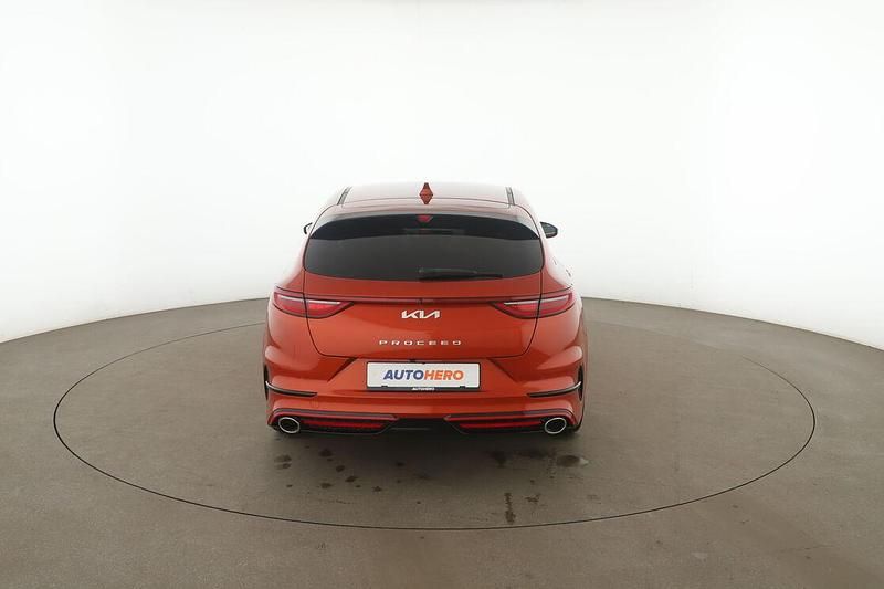 Gebraucht Kia ProCeed GT 204 PS (150 kW) 2022 Orange Kombi