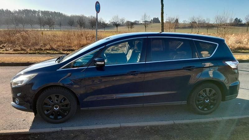 Gebraucht Ford S-MAX Titanium 150 PS (110 kW) 2015 Van / Kleinbus