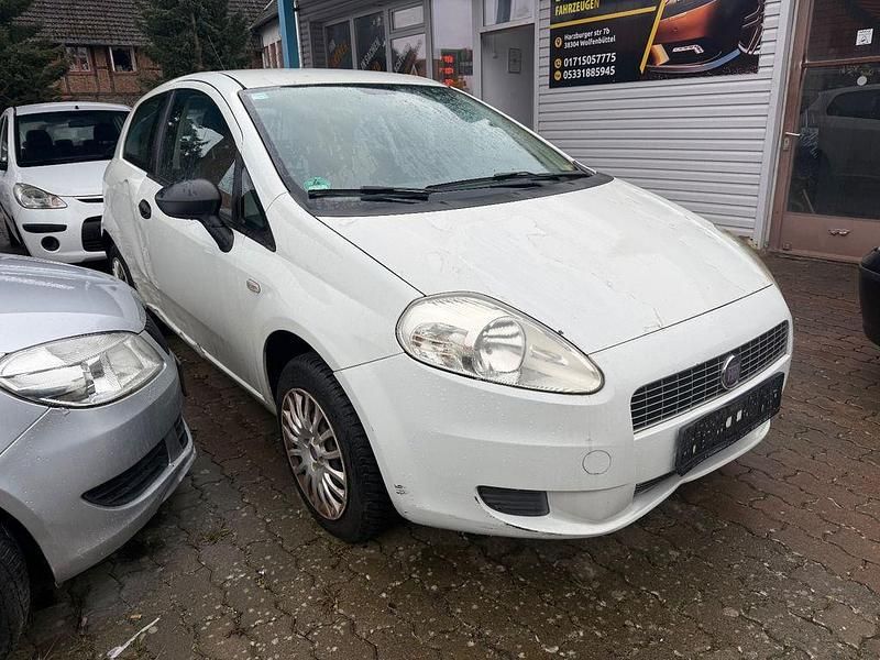 Gebraucht Fiat Grande Punto Active 65 PS (47 kW) 2009 Weiß Kleinwagen