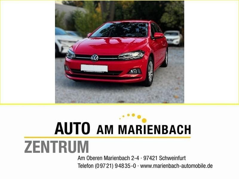 Flashrot (metallic) Gebraucht 2021 VW Polo Comfortline Kleinwagen | 15.850 € (Fairer Preis) - Bild 1/4