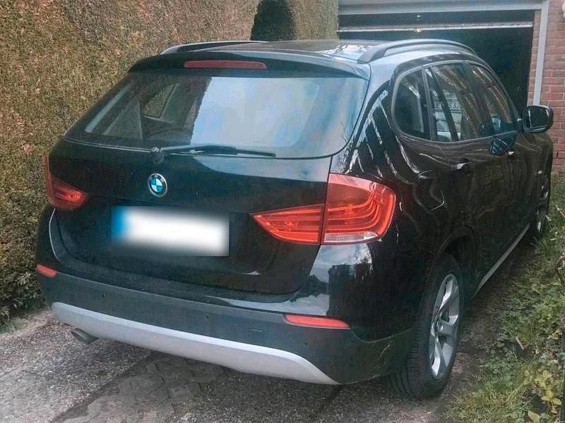 Gebraucht BMW X1 142 PS (104 kW) 2011 Schwarz SUV