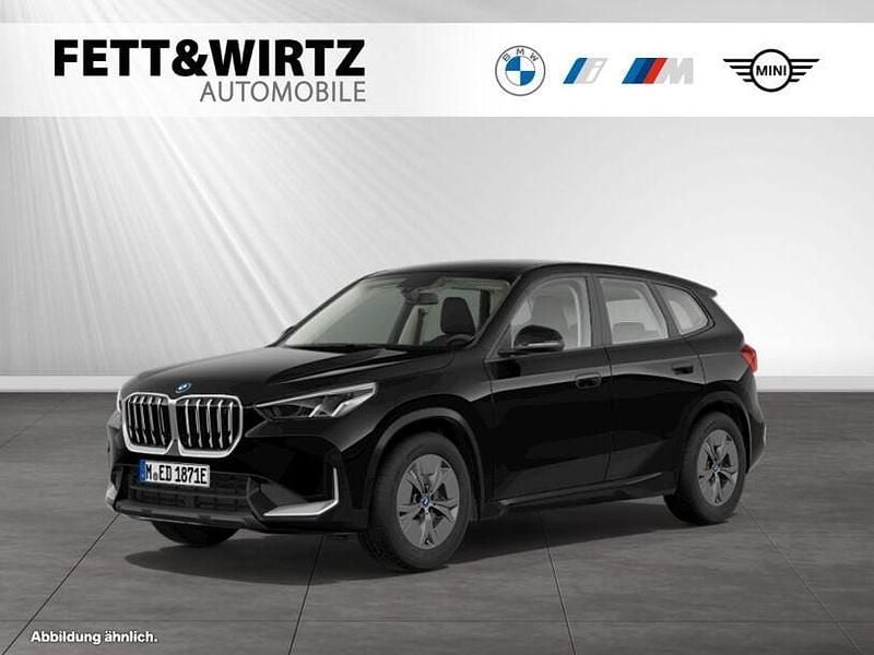 Schwarz uni Gebraucht 2023 BMW iX1 Performance SUV | 30.999 € (Superpreis) - Bild 1/3